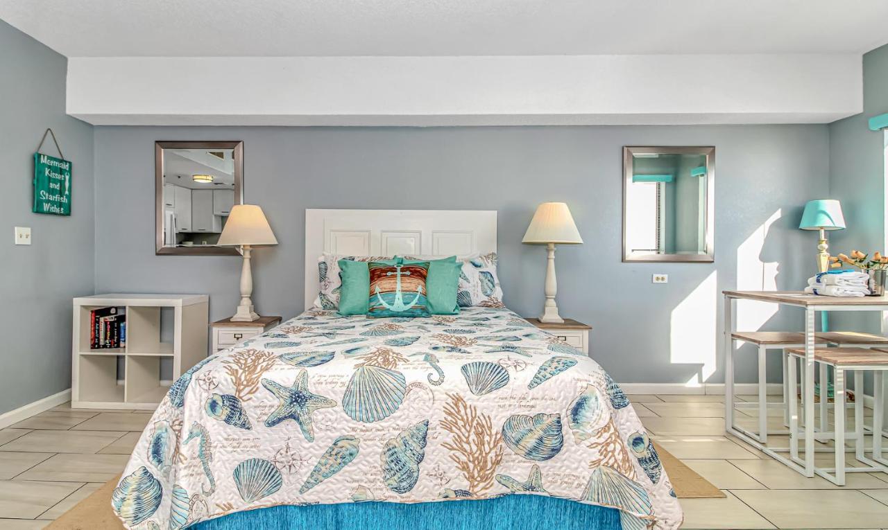 Angled Oceanfront Studio With Incredible Views! Palace Resort 1003 - Sleeps 4 Guests Myrtle Beach Dış mekan fotoğraf